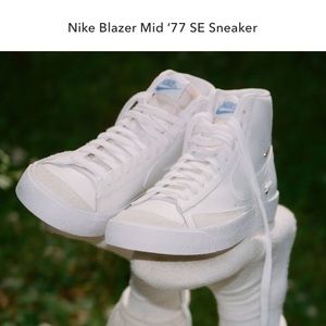 NIKE BLAZER MID 77 SE sneaker